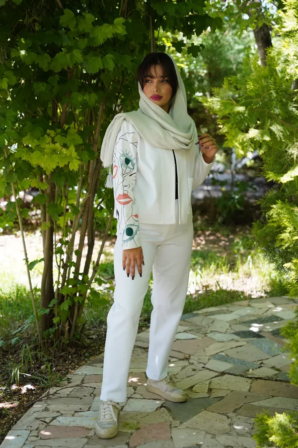 کت جین نقاشی شده سفید